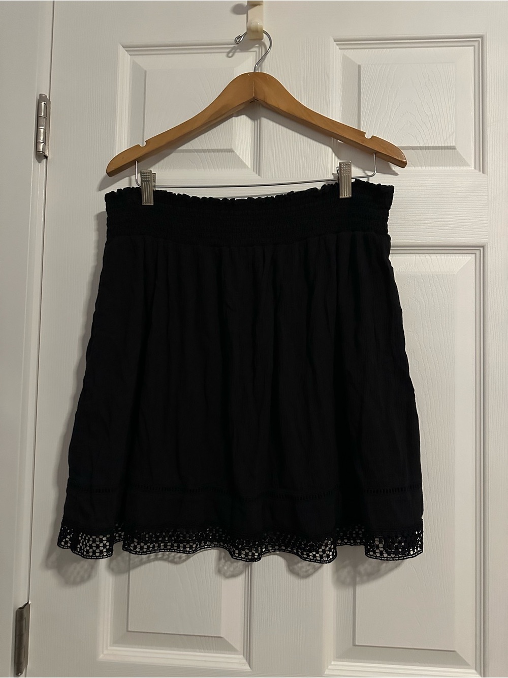 Girls Black Smocked Waist Crochet Hem Skirt